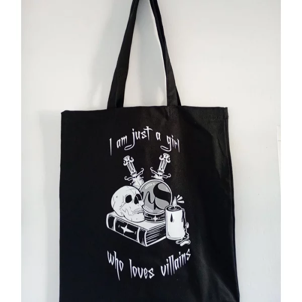 Torba czarna "I am just a girl who loves villains"